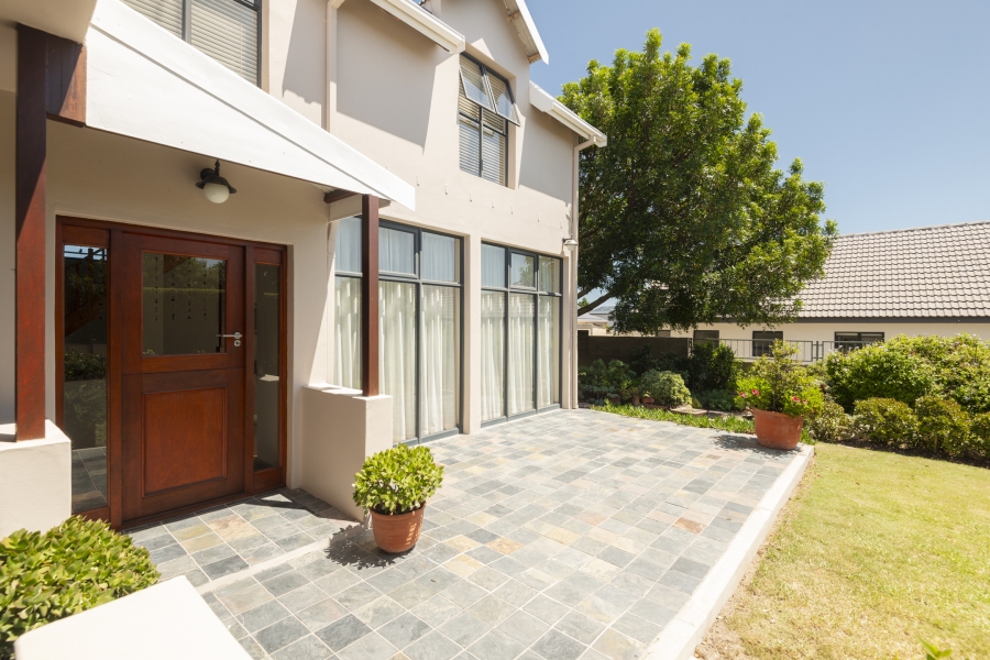 3 Bedroom Property for Sale in Myburgh Park Western Cape